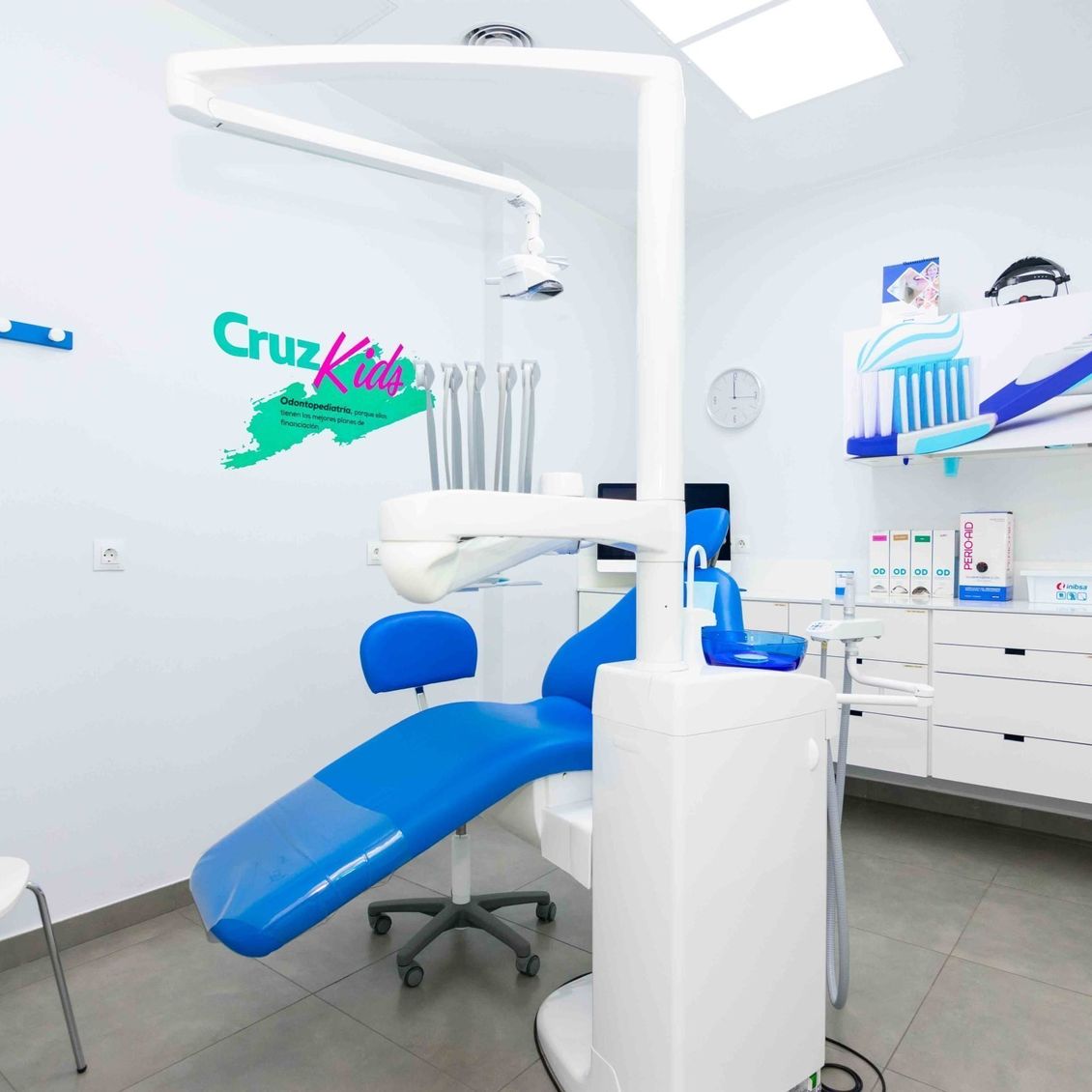 clínica dental sala dental