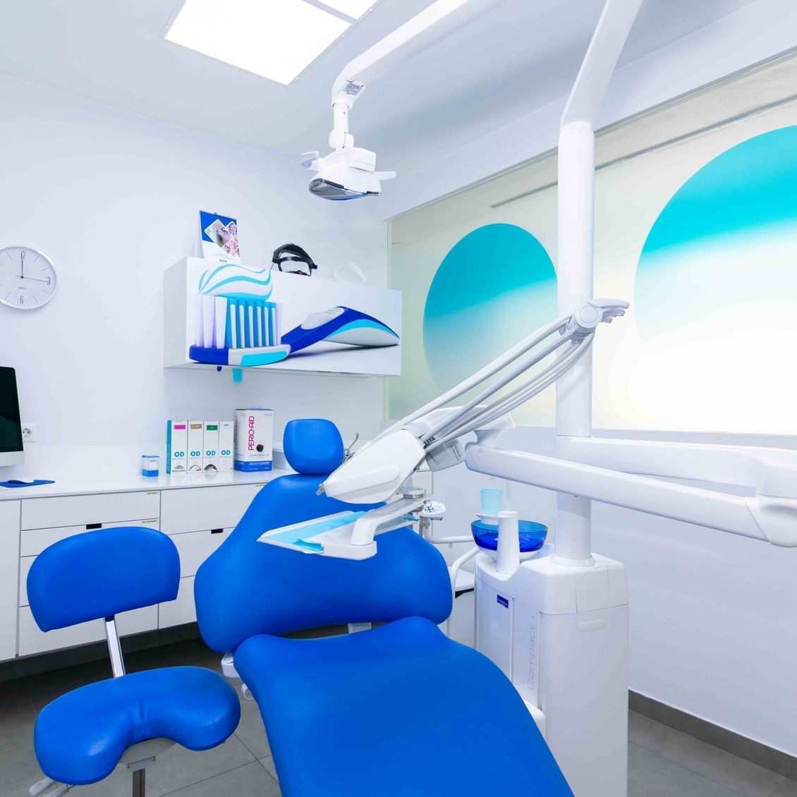 clínica dental sala dental